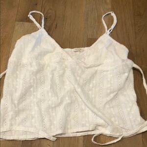White Eyelet Top brandy Melville